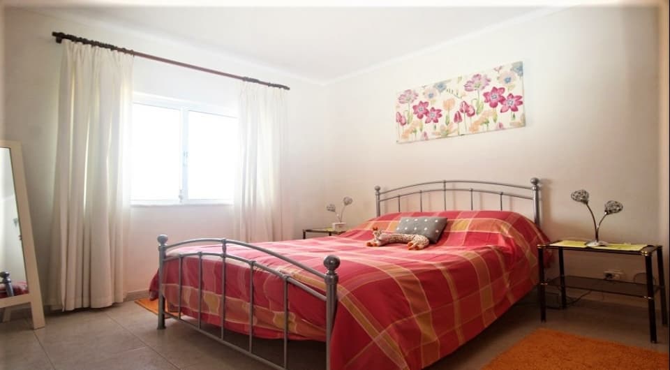 3 slaapkamer villa met zwembad in Carvoeiro West Algarve