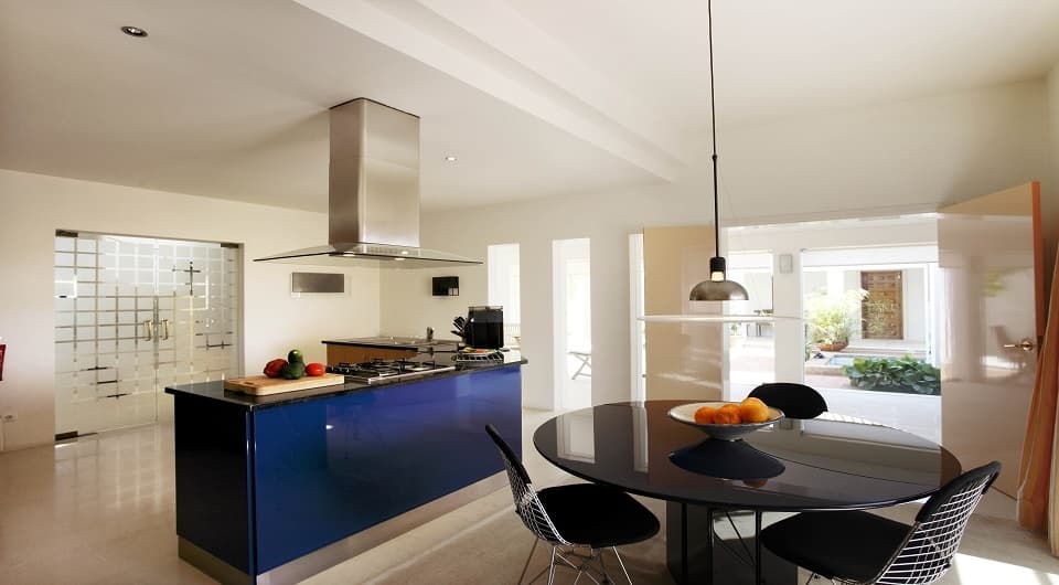 SOLD - Stunning country estate in Carvoeiro with luxury villa and pool, 2 building plots