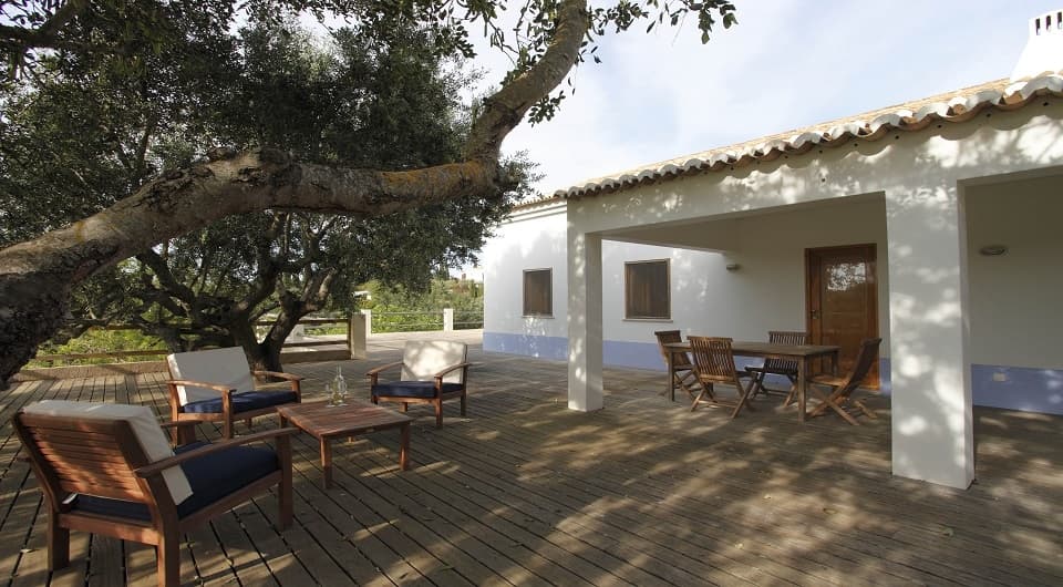 SOLD - Stunning country estate in Carvoeiro with luxury villa and pool, 2 building plots