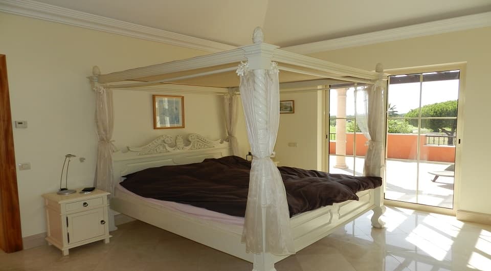 Palatial six bedroom Villa in Vilamoura