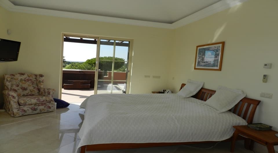 Palatial six bedroom Villa in Vilamoura