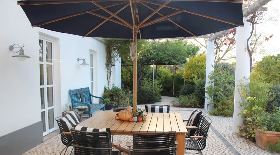 VERKOCHT - Charmante "Quinta" met 5 slaapkamers op groot grondstuk in Tavira Oost Algarve