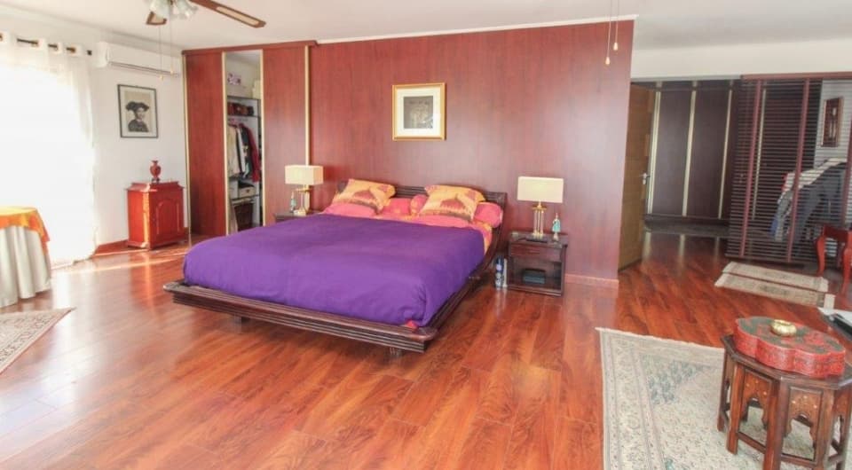 Modern 3 bedroom Villa walking distance to beach, Carvoeiro, Algarve