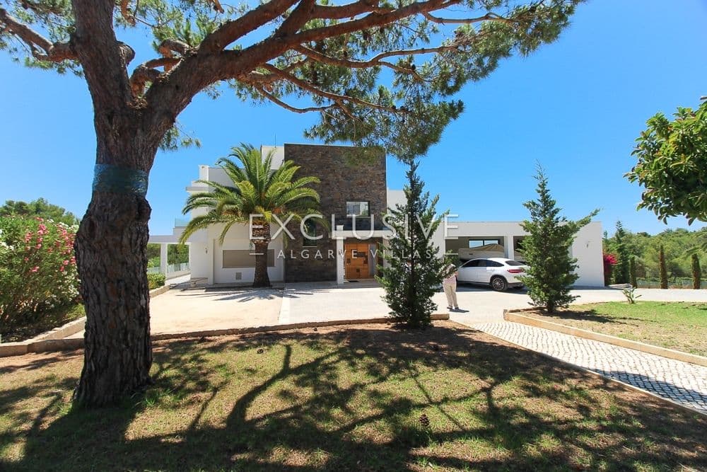 Verbazingwekkende moderne villa, fantastisch zeezicht, in Algarve