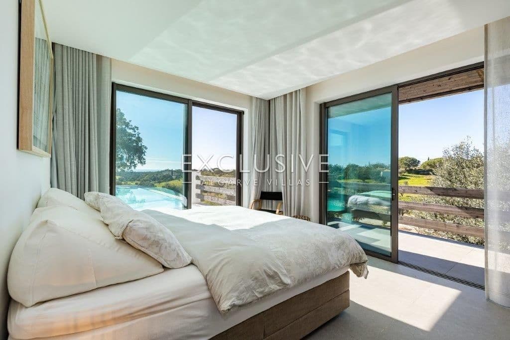 Package deal of 2 contemporary villas with equestrian centre in Central Algarve-Portugal