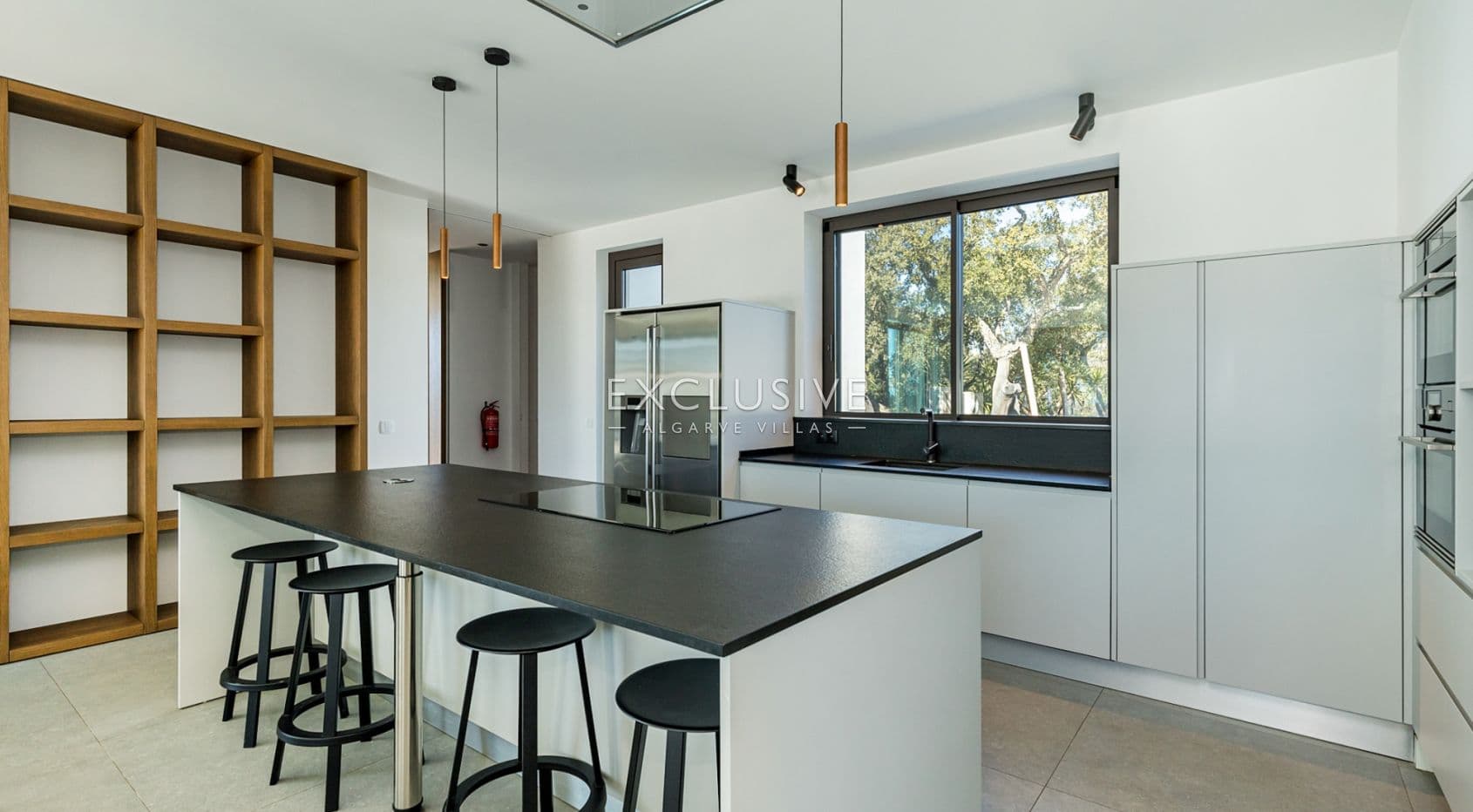 Contemporary design villa with stunning coastal views Porches, Algarve