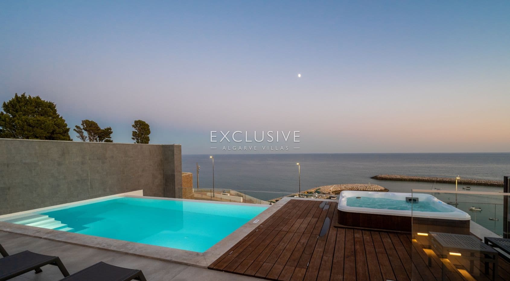 Luxuriöses Penthouse mit 3 Schlafzimmern direkt am Meer in Albufeira, Algarve