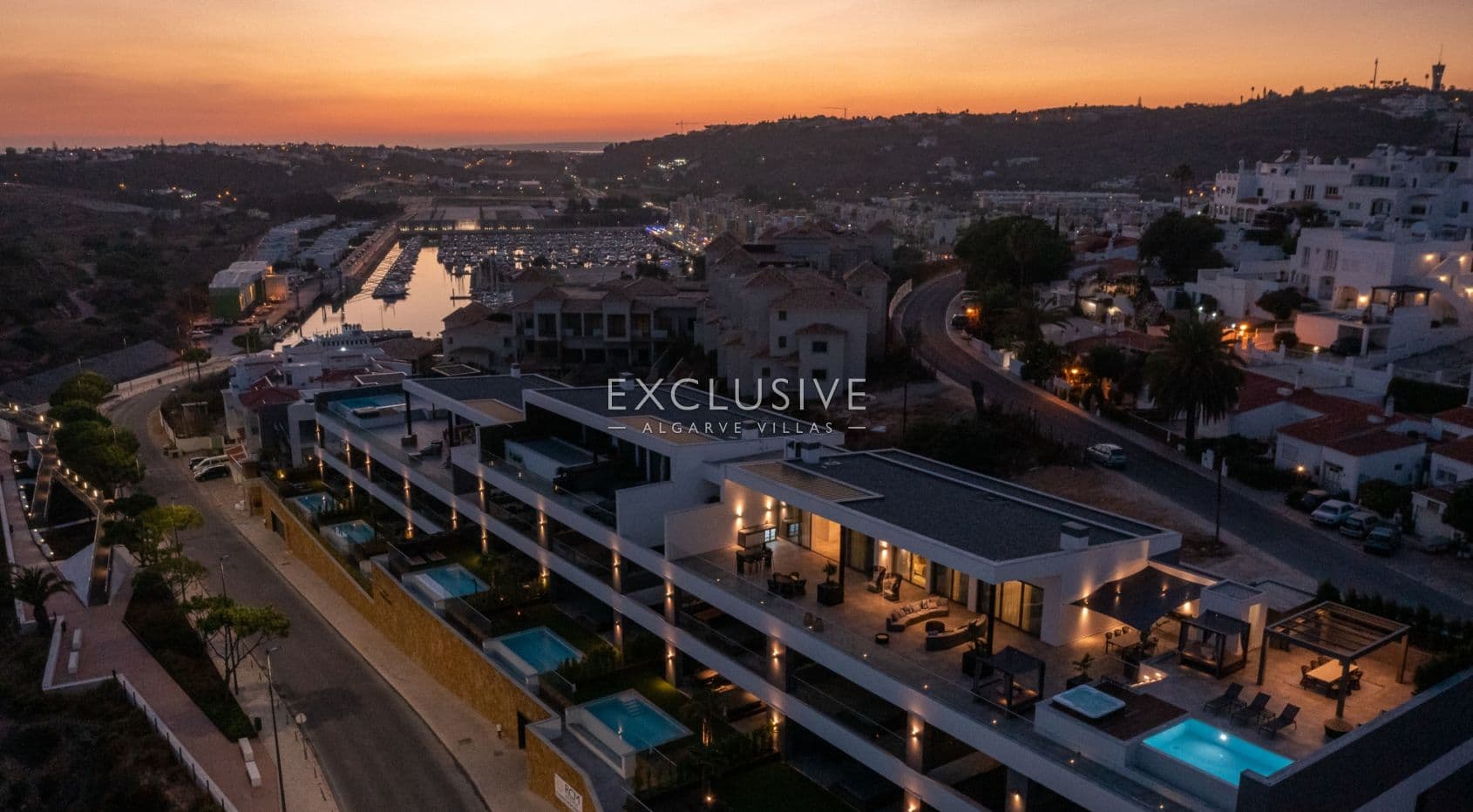 Luxuriöses Penthouse mit 3 Schlafzimmern direkt am Meer in Albufeira, Algarve