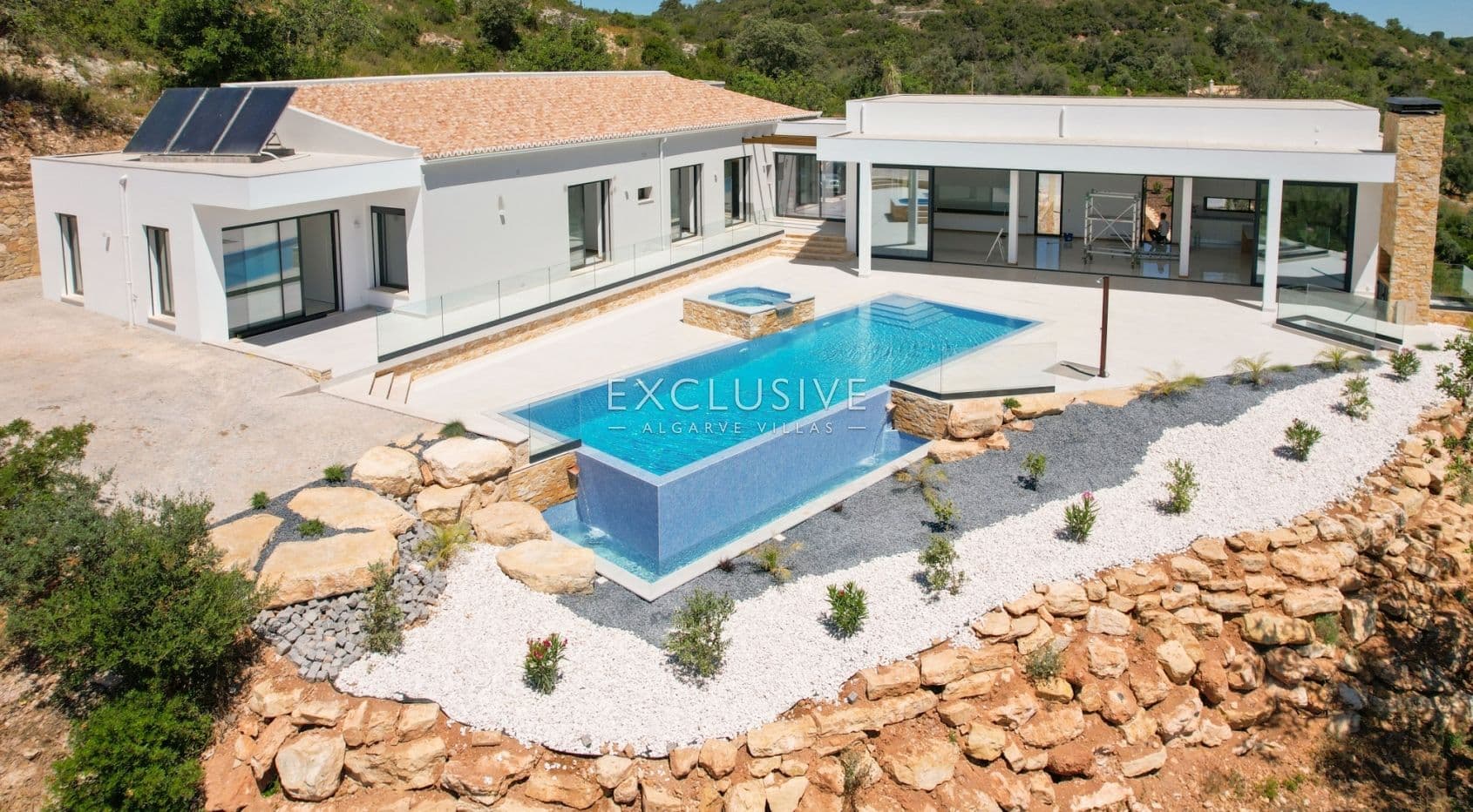 Brandneue moderne Luxusvilla in Loulé, Algarve-1