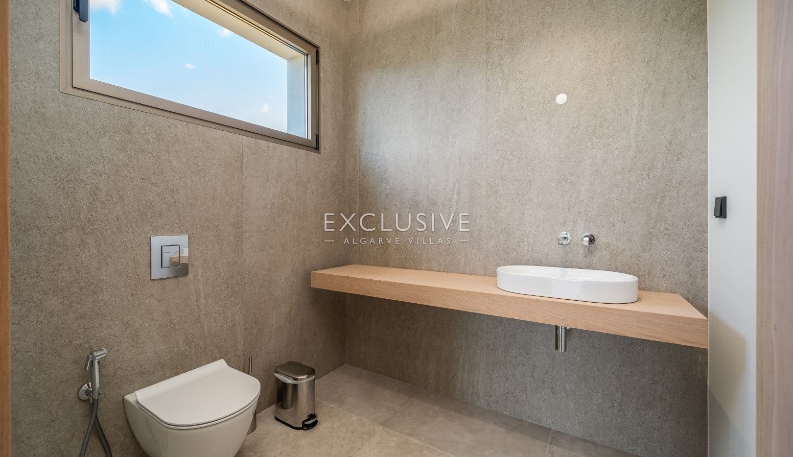 New luxurious villa, with elevator and seaviews in Caldas de Monchique, Algarve
