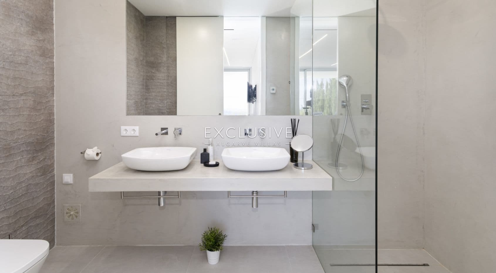 4 bedroom contemporary villa with Panoramic views in Soalheira, Loule