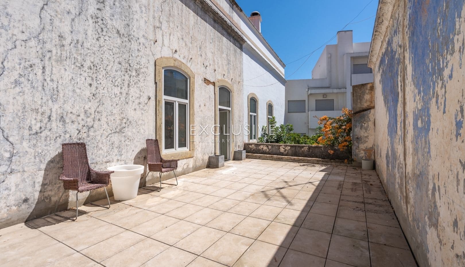 Vielseitig nutzbares „Palacete“ in Silves an der Algarve: Restaurant, Boutique-Hotel, Coworking-Spac