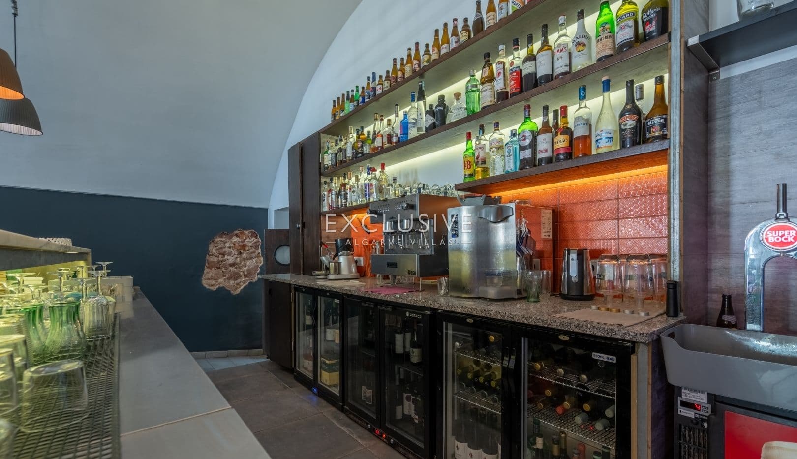 Vielseitig nutzbares „Palacete“ in Silves an der Algarve: Restaurant, Boutique-Hotel, Coworking-Spac