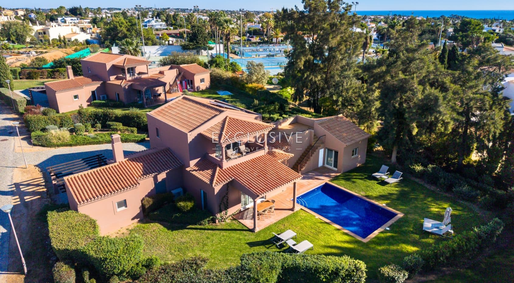 3-Schlafzimmer-Villen mit privaten Gärten und Pools, Luxusresort, Carvoeiro, Algarve-1