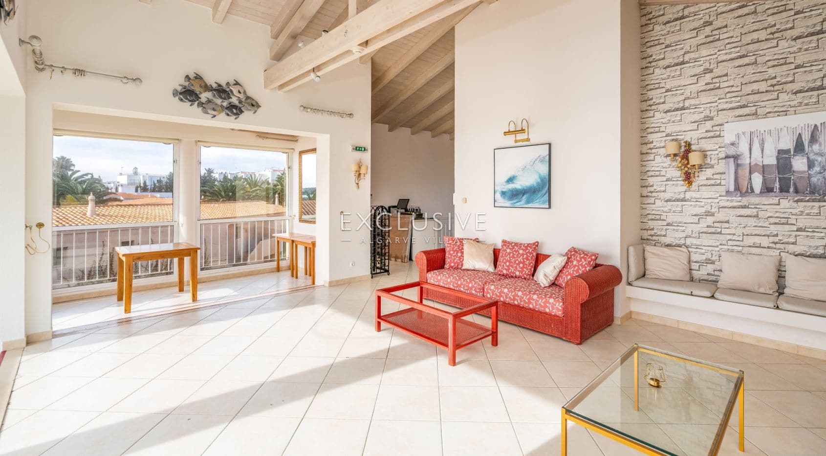 Exceptional Beachfront Property in Meia Praia, Lagos, Algarve