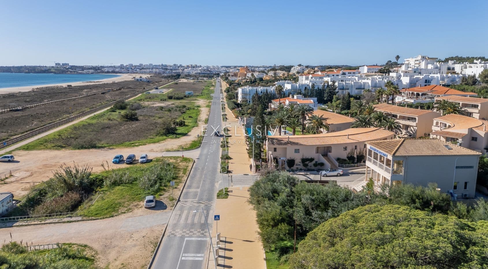 Exceptional Beachfront Property in Meia Praia, Lagos, Algarve