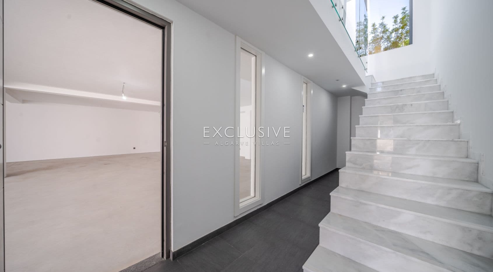 Buy a Brand New 3 Bedroom Modern Villa in Well-Sought After Vilamoura