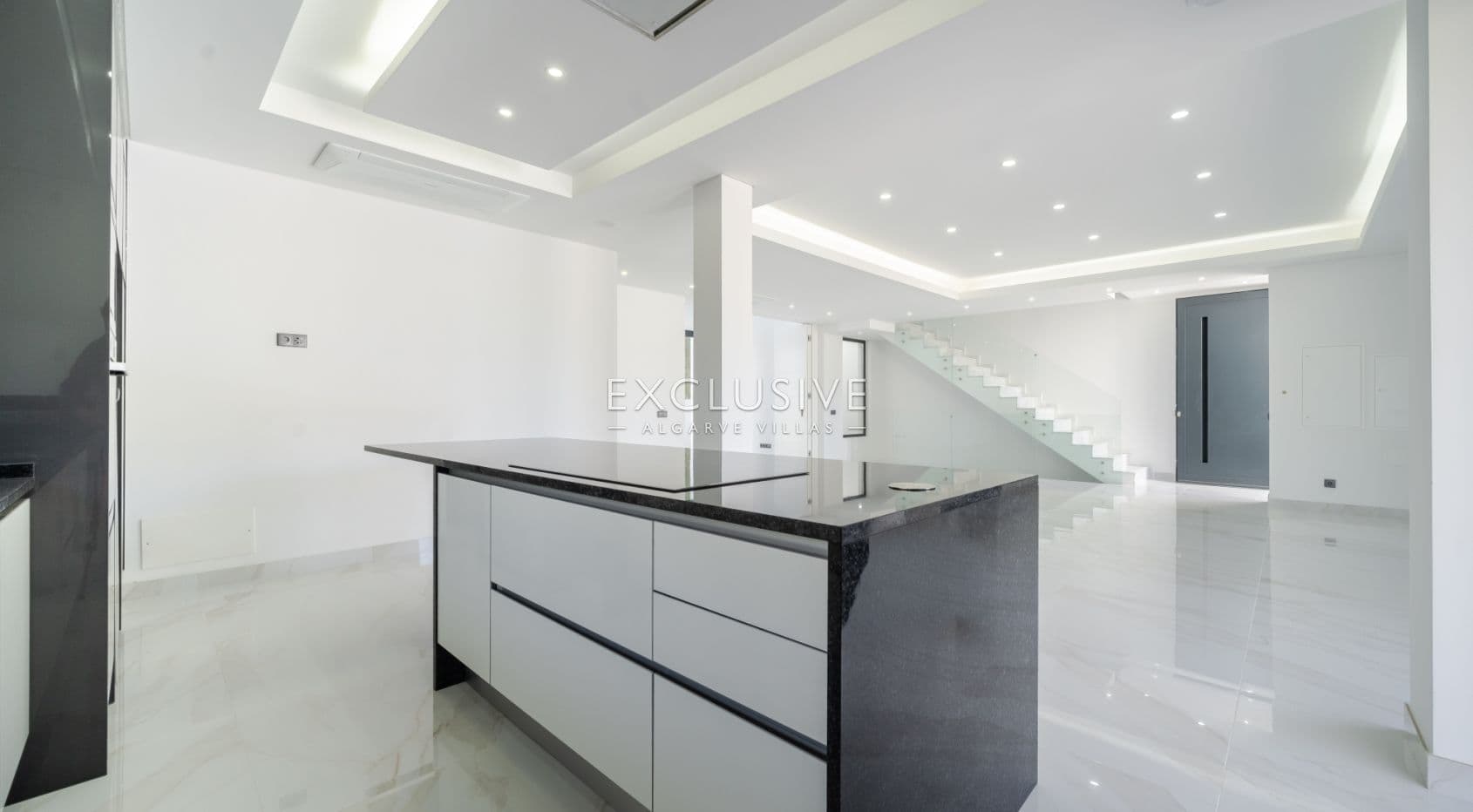 Buy a Brand New 3 Bedroom Modern Villa in Well-Sought After Vilamoura