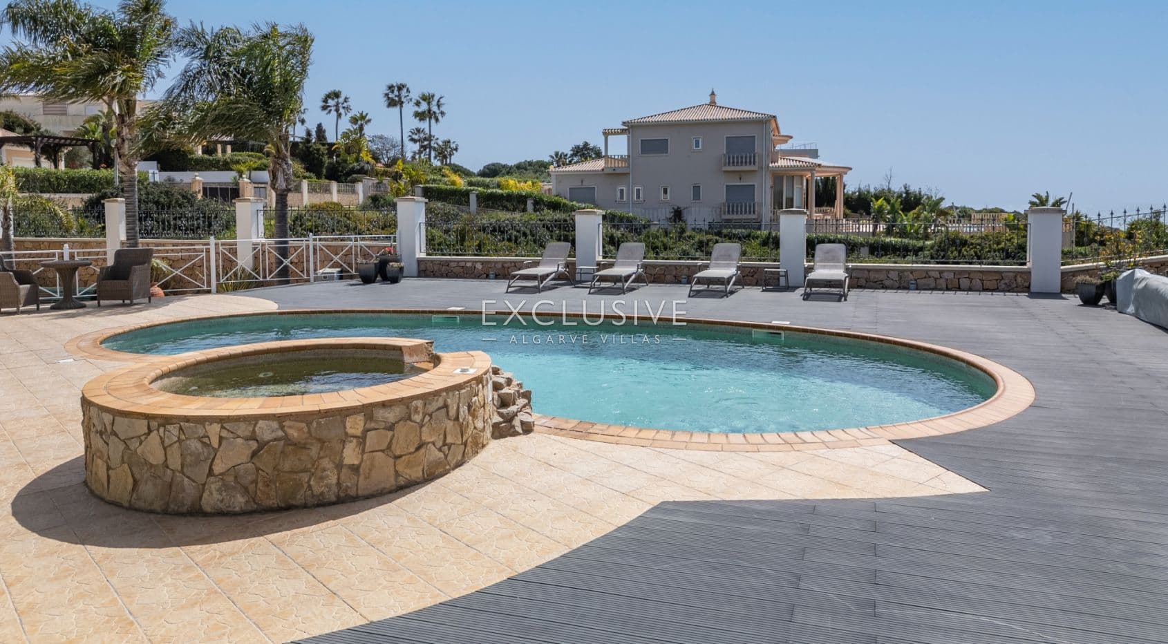 4+3 slaapkamer eerste lijn oceaan villa met klif en uitzicht op zee Carvoeiro, Algarve
