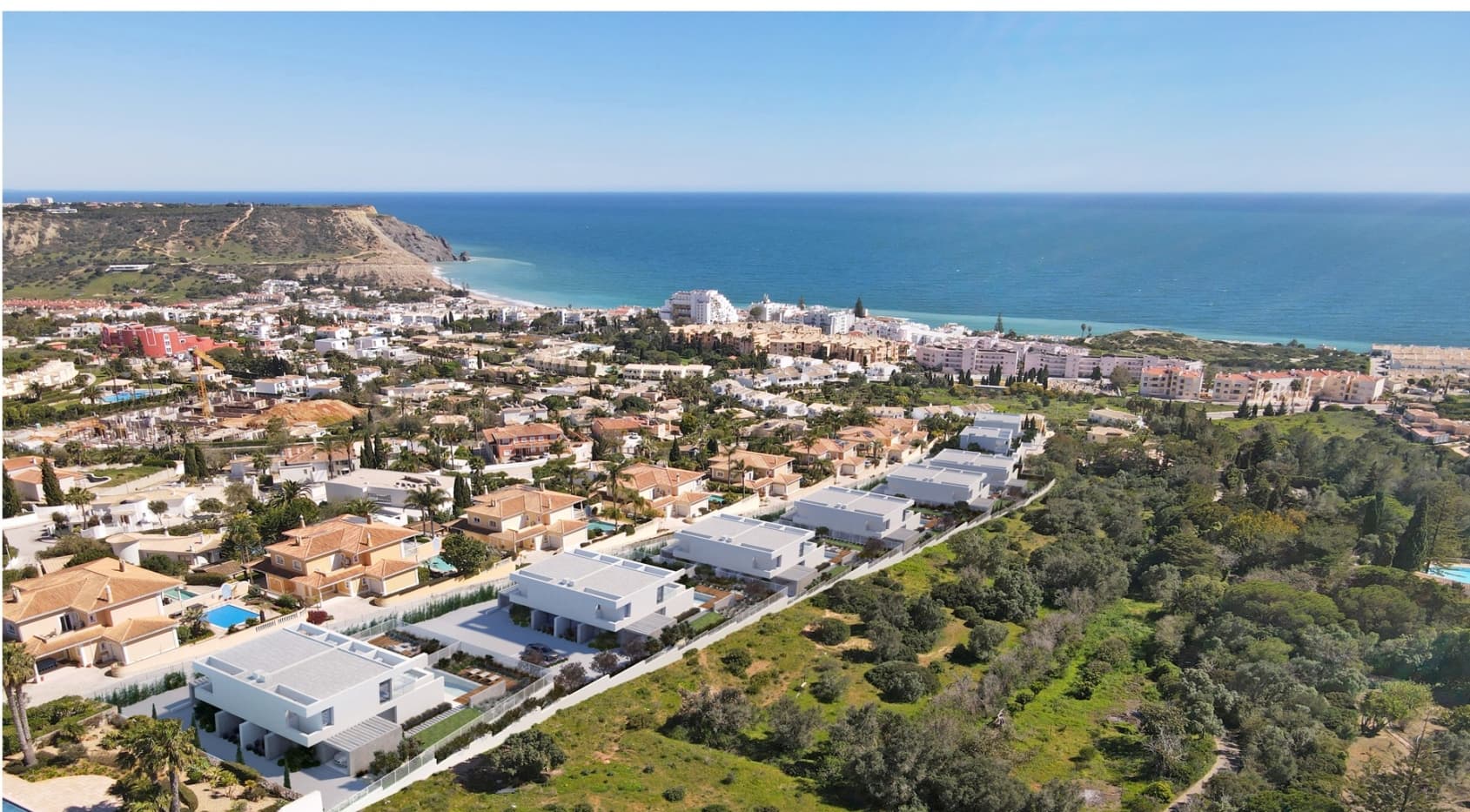 Moradia exclusiva com vista para o mar num condomínio fechado em Monte Lemos, Praia da Luz