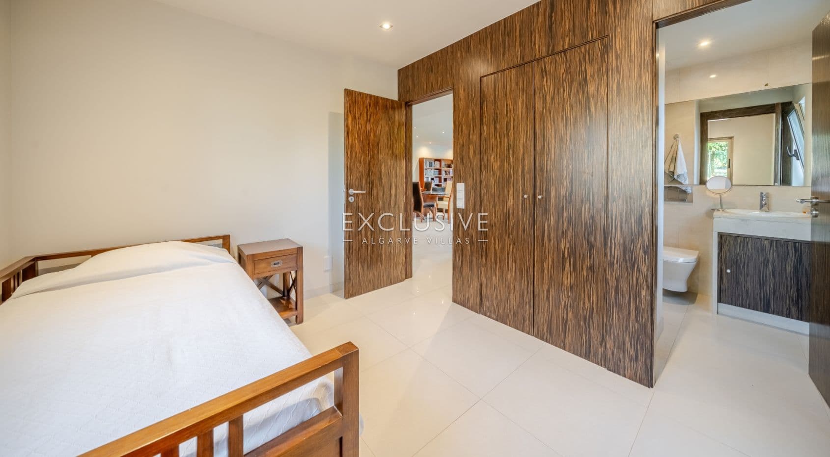 Landelijke villa met 3 + 2 slaapkamers - Hoogwaardig gebouwde villa in Albufeira