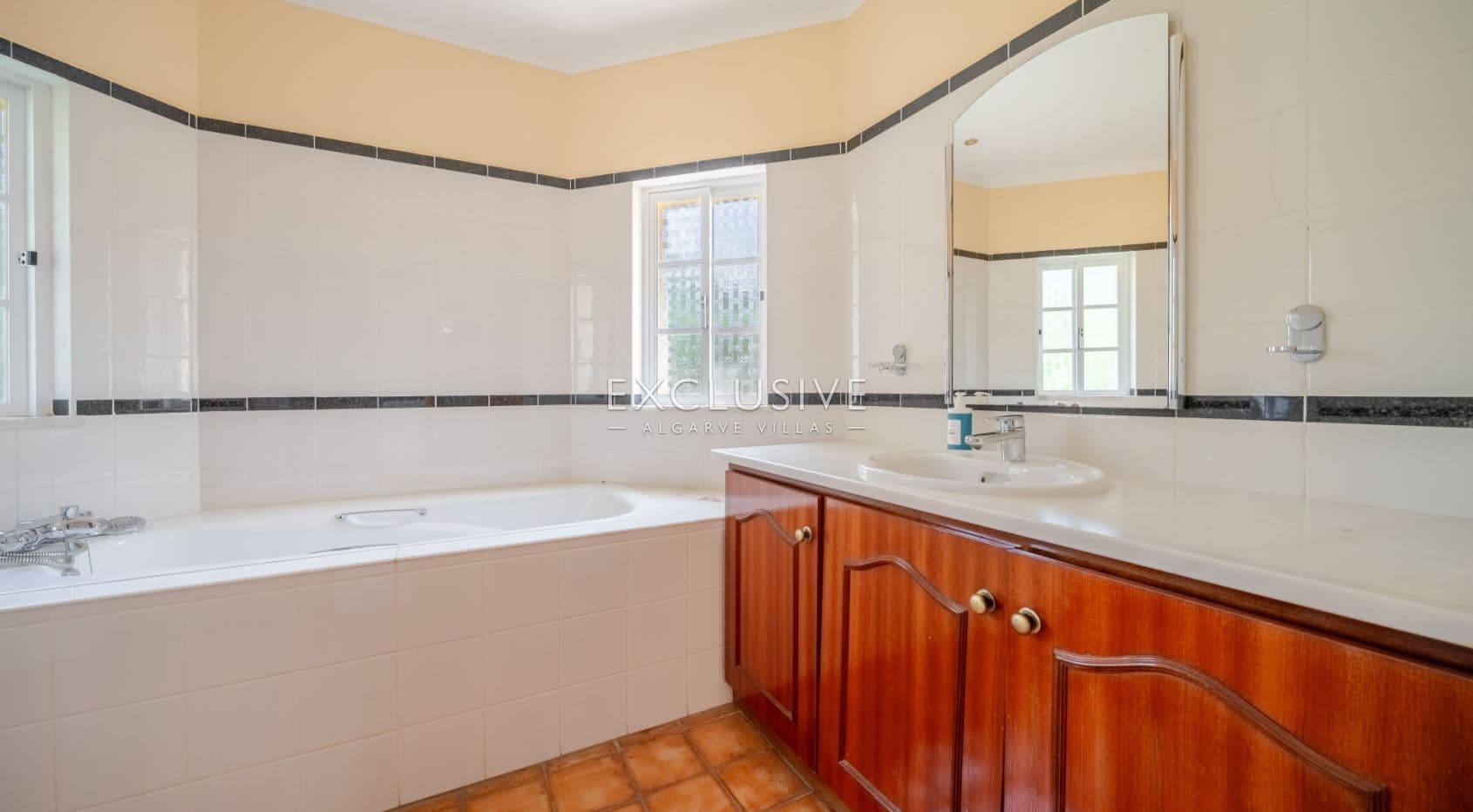 Exclusieve 3+1 slaapkamer Villa met privé zwembad, Carvoeiro, Algarve