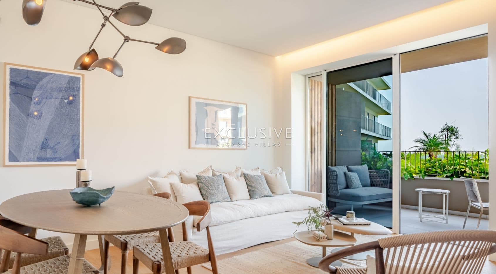 RESALE - Beach front New Two Bedroom Apartment with Sea Views - Algarve
