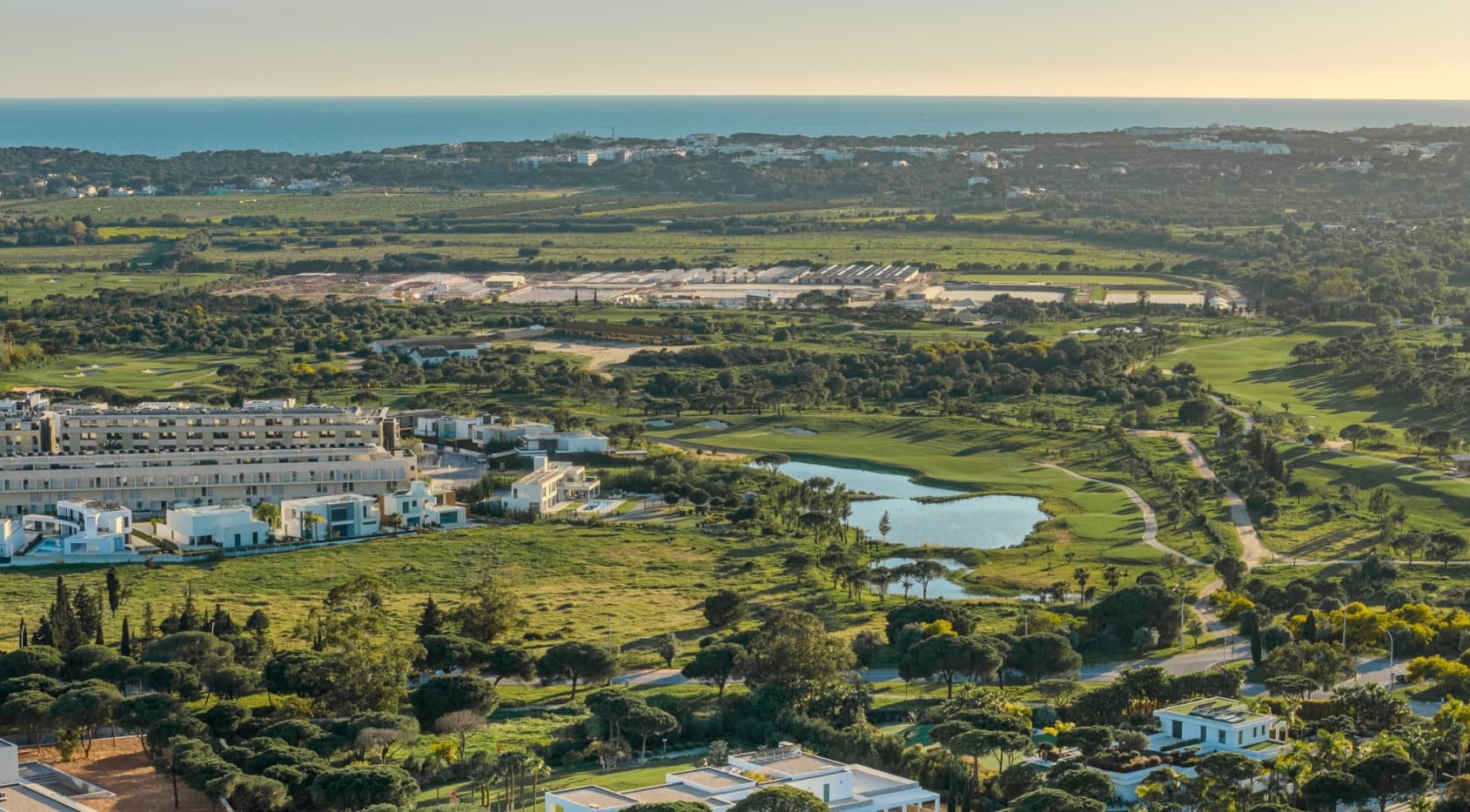 Sophisticated 5+3 Bedroom Villa in Vilamoura’s Prestigious Pinhal Velho