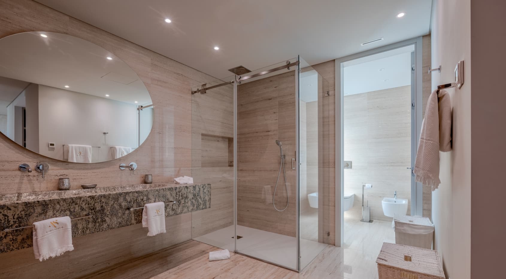 Sophisticated 5+3 Bedroom Villa in Vilamoura’s Prestigious Pinhal Velho