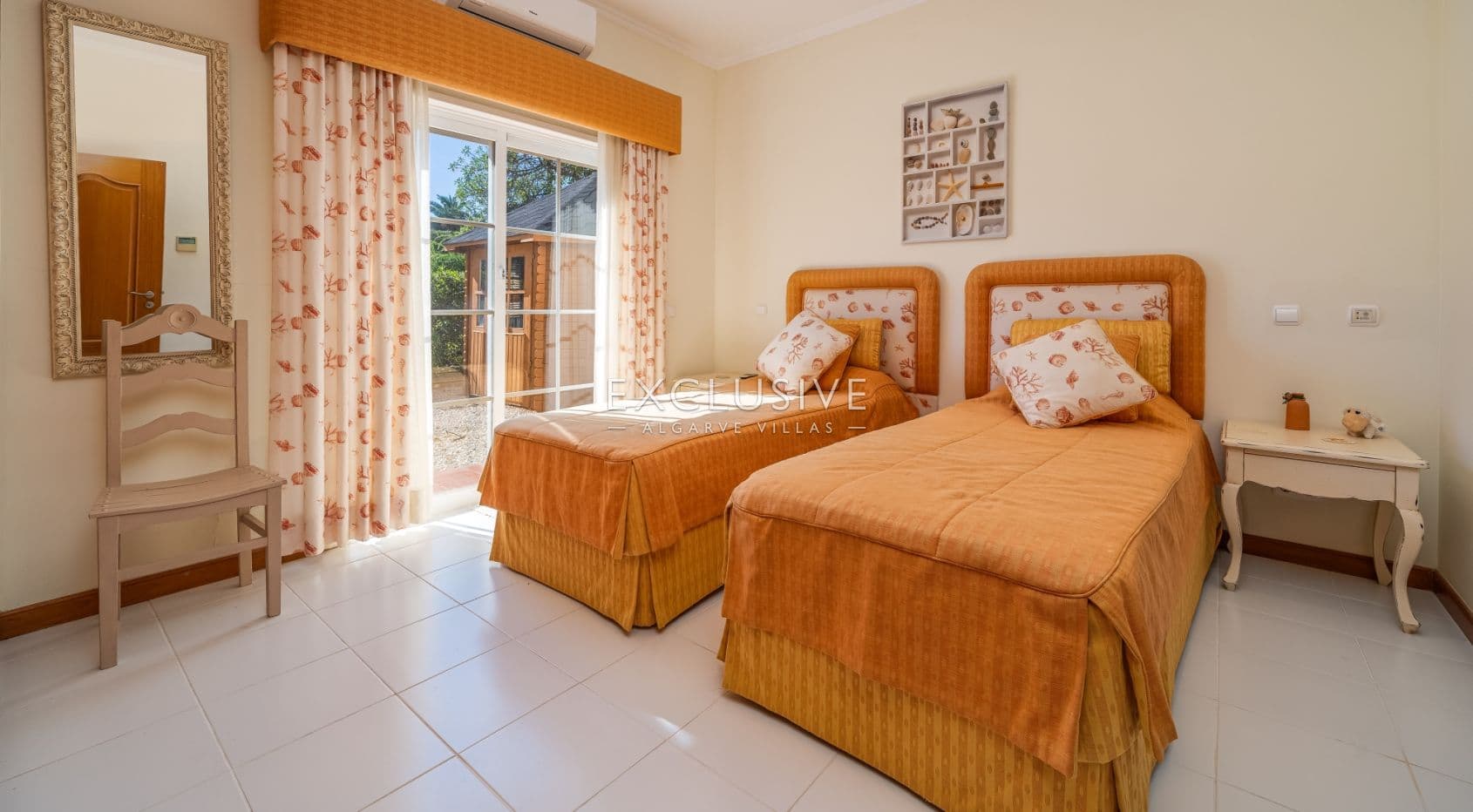 3 Bedroom sea view villa near Alfanzina, Carvoeiro