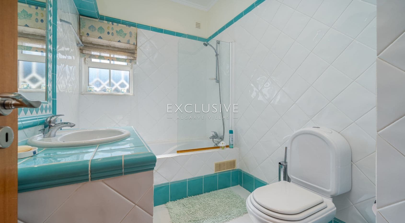 3 Bedroom sea view villa near Alfanzina, Carvoeiro
