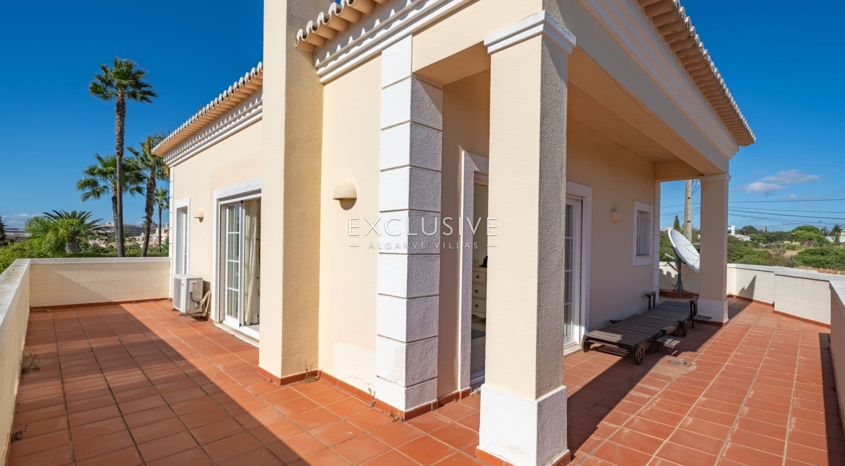 3 Bedroom sea view villa near Alfanzina, Carvoeiro
