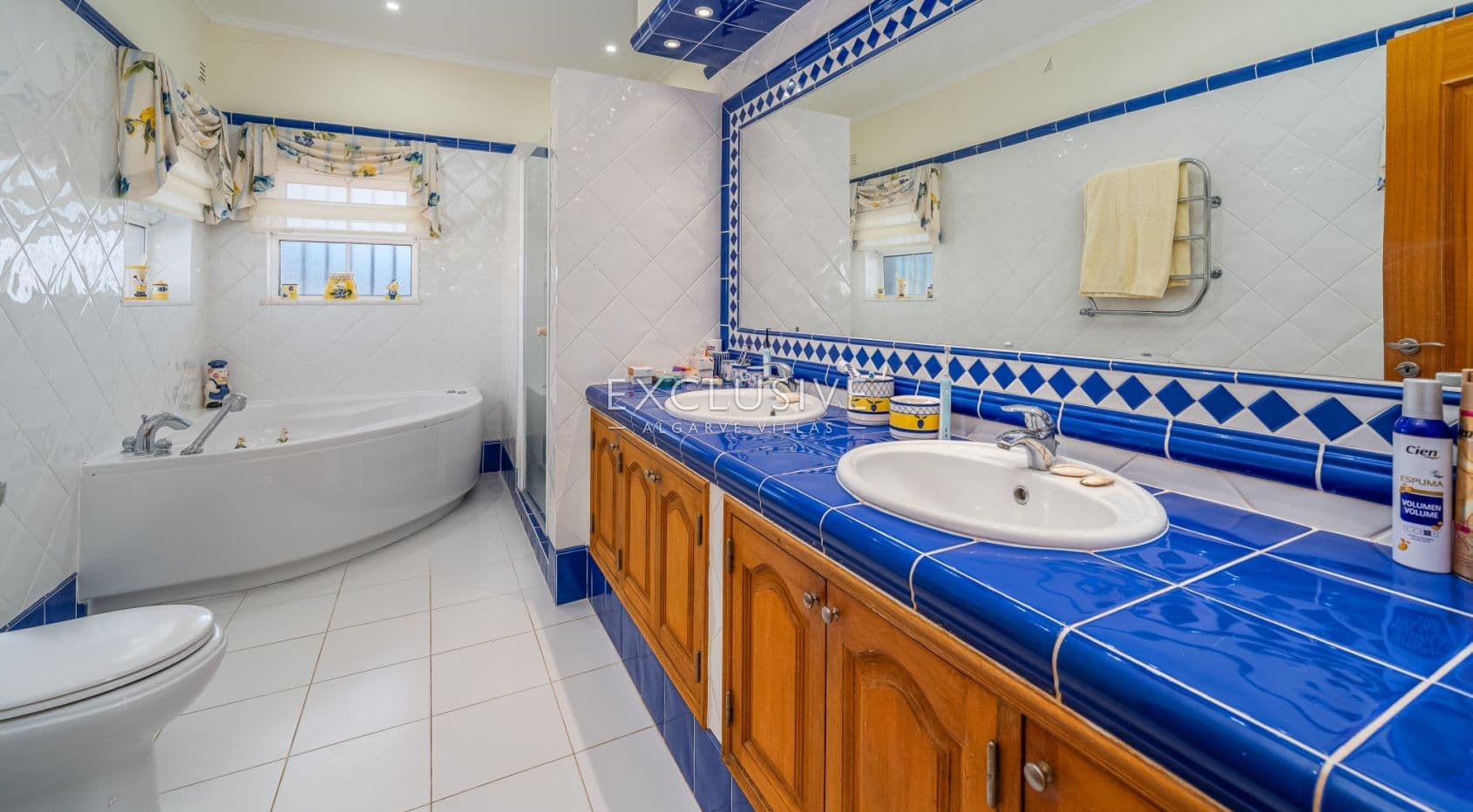 3 Bedroom sea view villa near Alfanzina, Carvoeiro