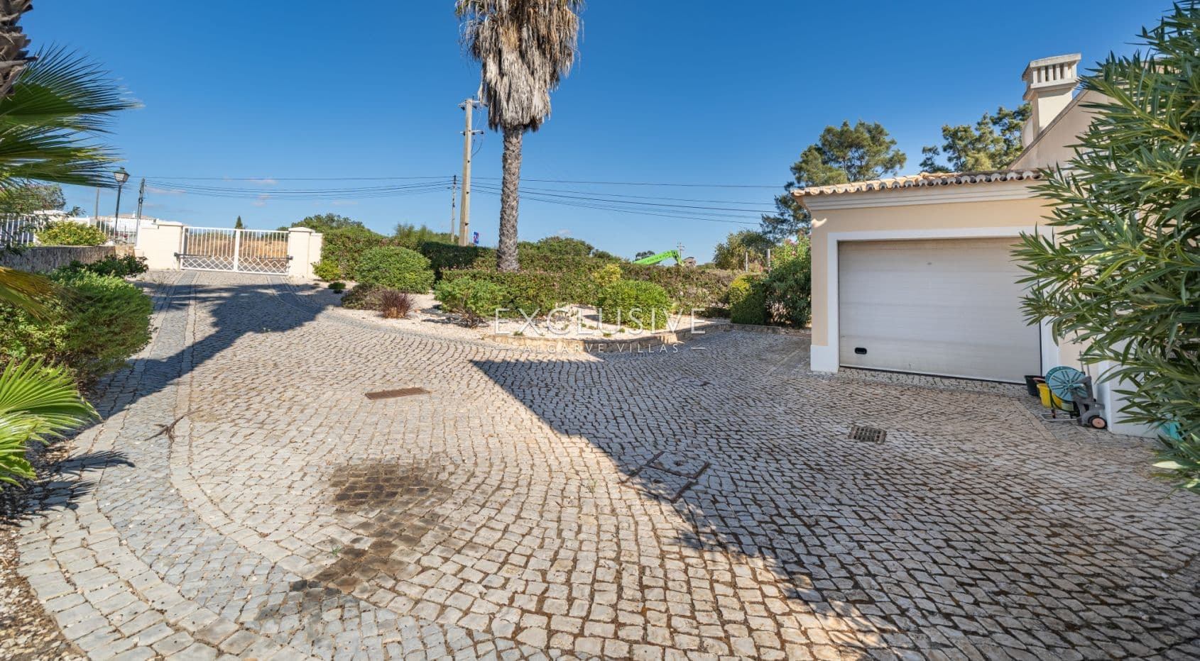 3 Bedroom sea view villa near Alfanzina, Carvoeiro