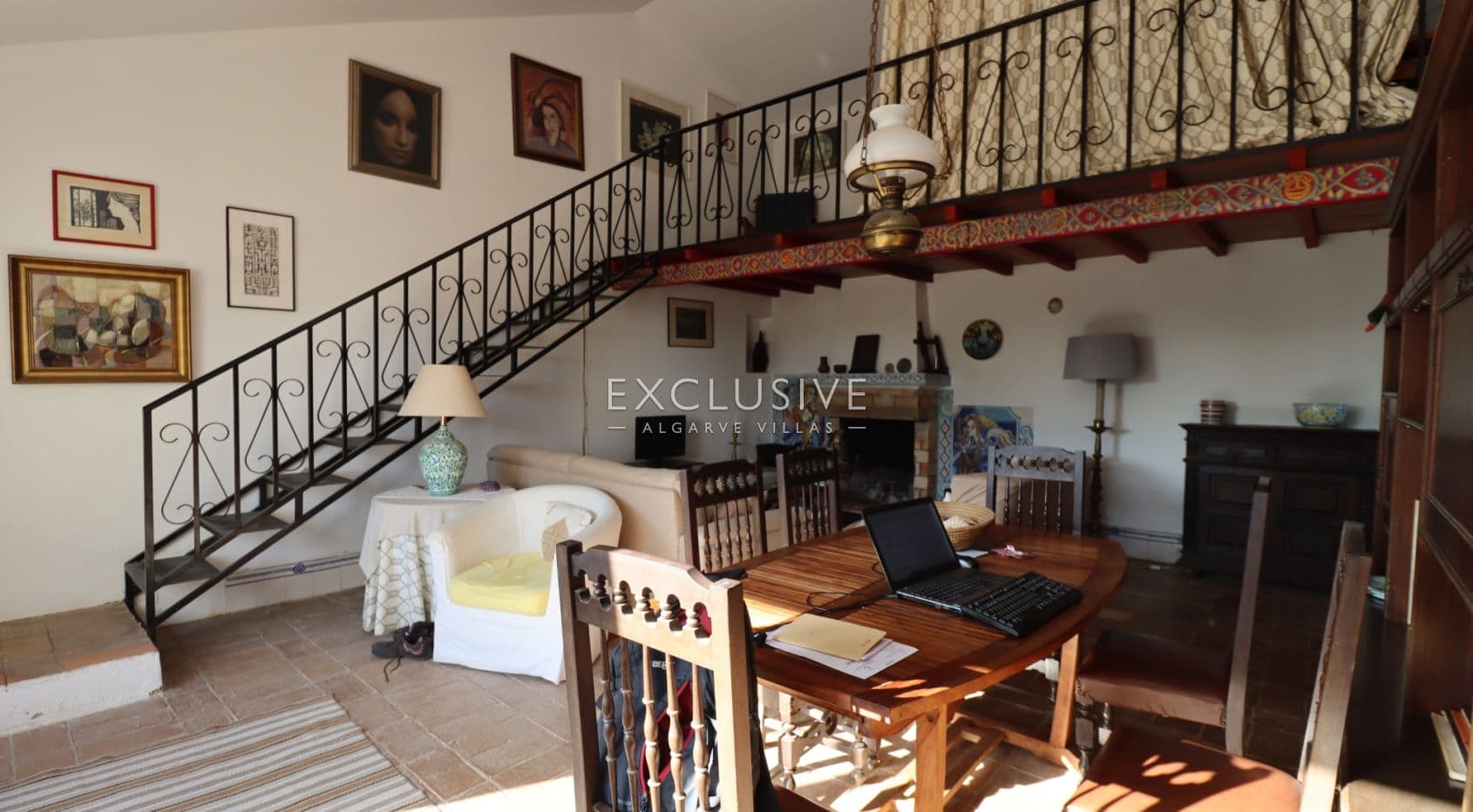 Te renoveren huis met groot perceel dichtbij het strand in Carvoeiro