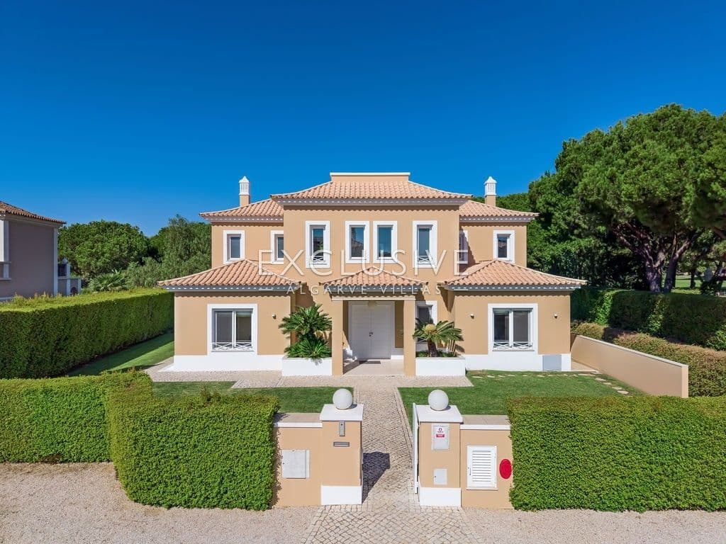 4 + 2 Bedroom Villa Vila Sol Resort Vilamoura, Central Algarve