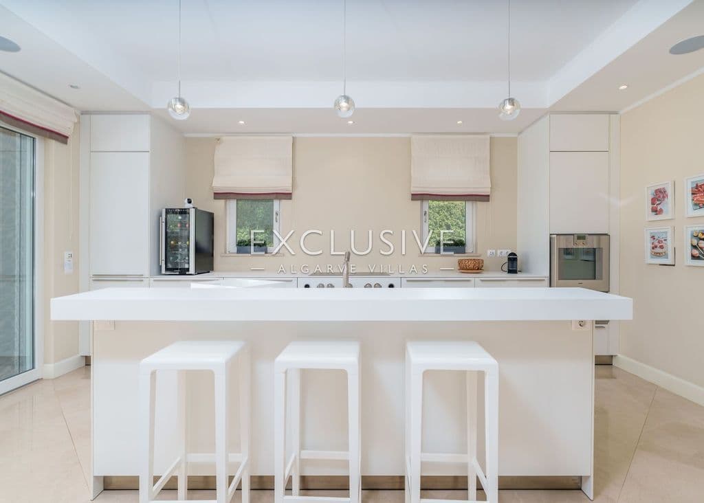 4 + 2 Bedroom Villa Vila Sol Resort Vilamoura, Central Algarve