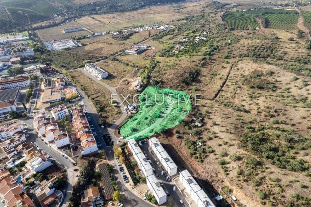 Urbanisierung von 11 städtischen Grundstücken in Silves, Algarve