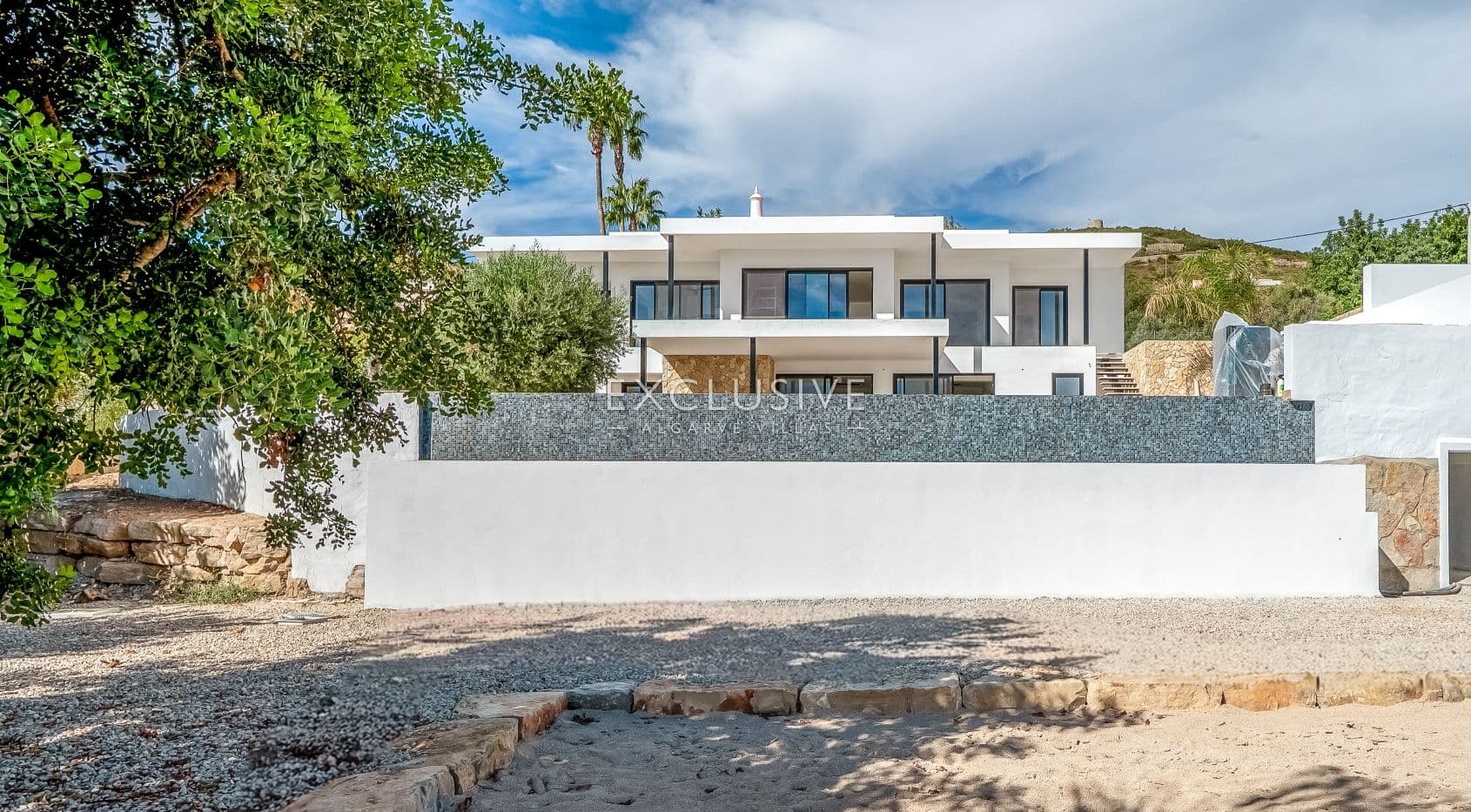 Villa Sta Barbara de Nexe, umgebaut mit fantastischem Küstenblick über die Algarve