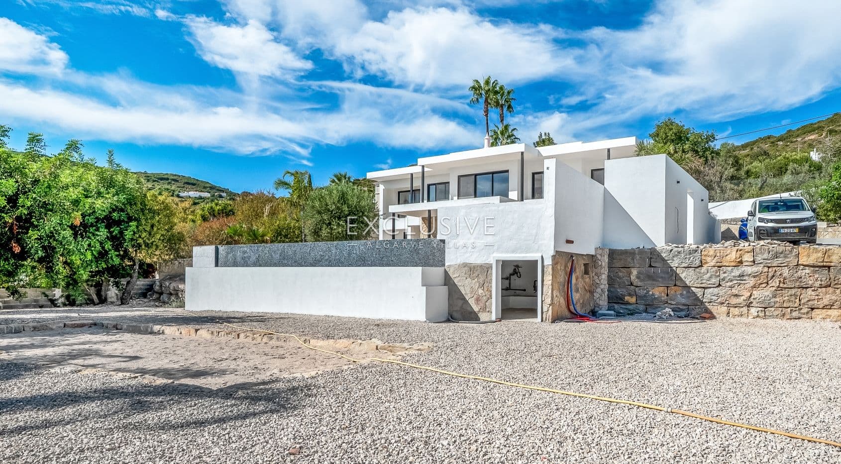 Villa Sta Barbara de Nexe, umgebaut mit fantastischem Küstenblick über die Algarve
