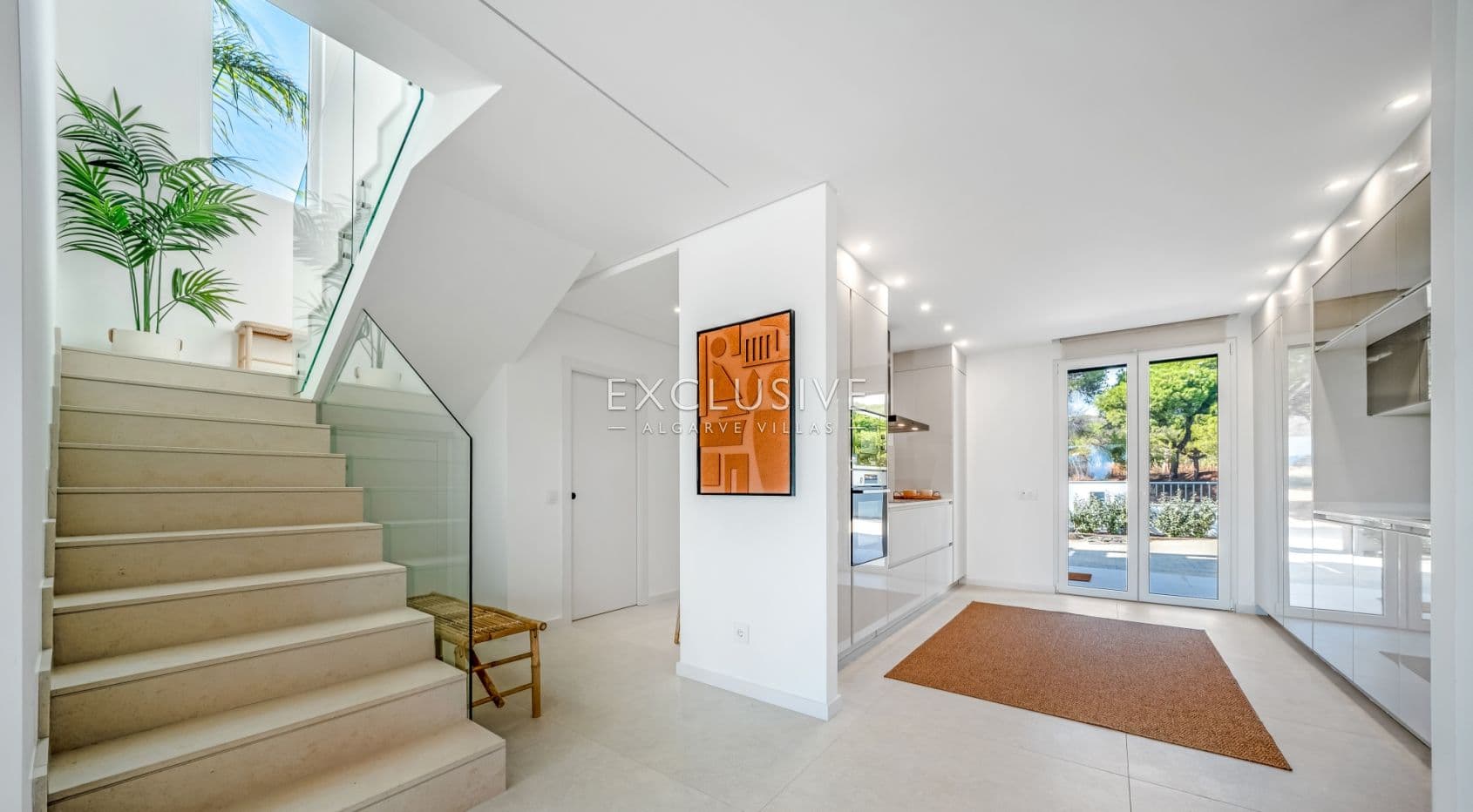 Sie neue, moderne Villen mit 3 Schlafzimmern, die Eleganz und Komfort vereinen, in Quarteira