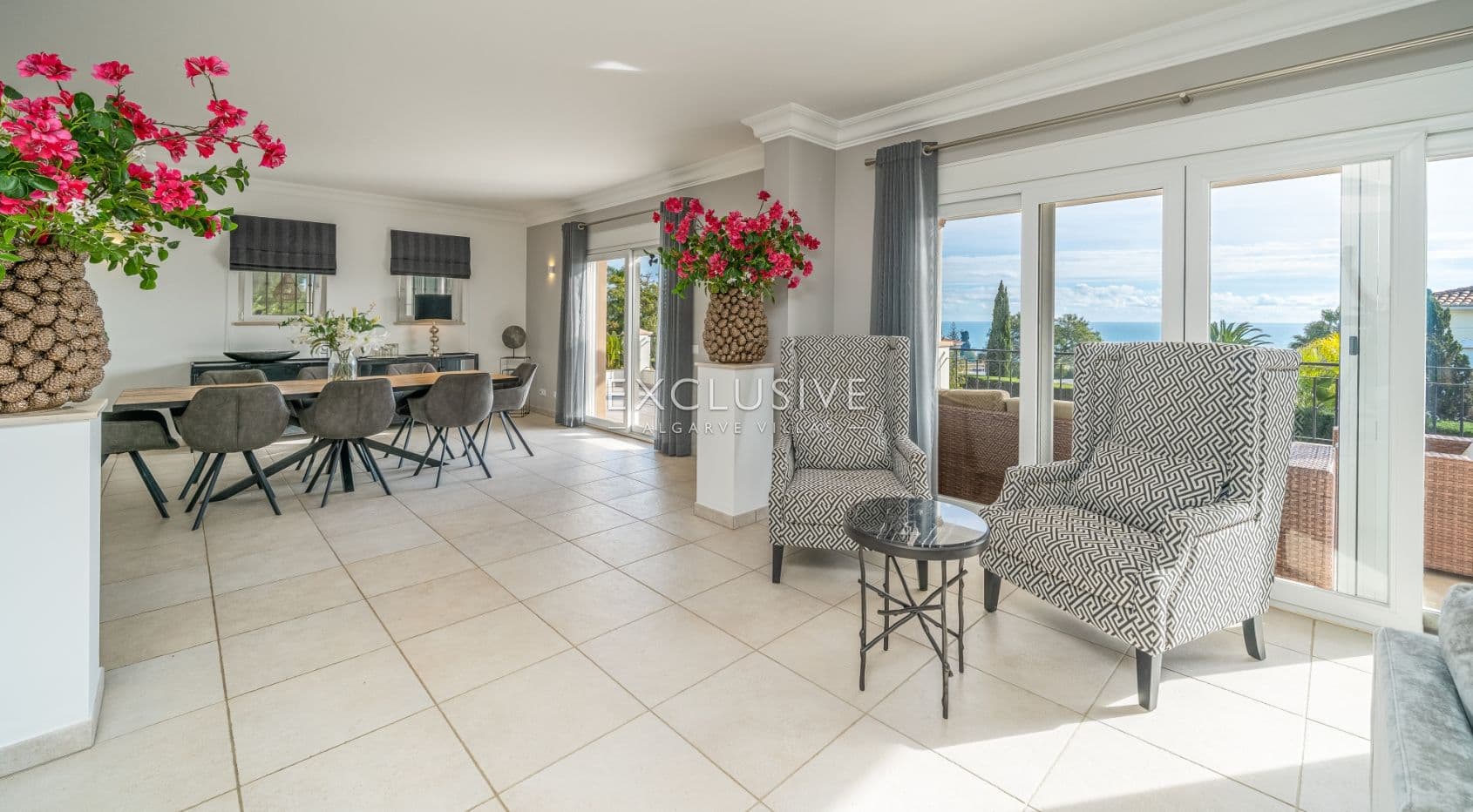 Villa de luxe avec vue sur la mer à Praia da Luz, Algarve occidental