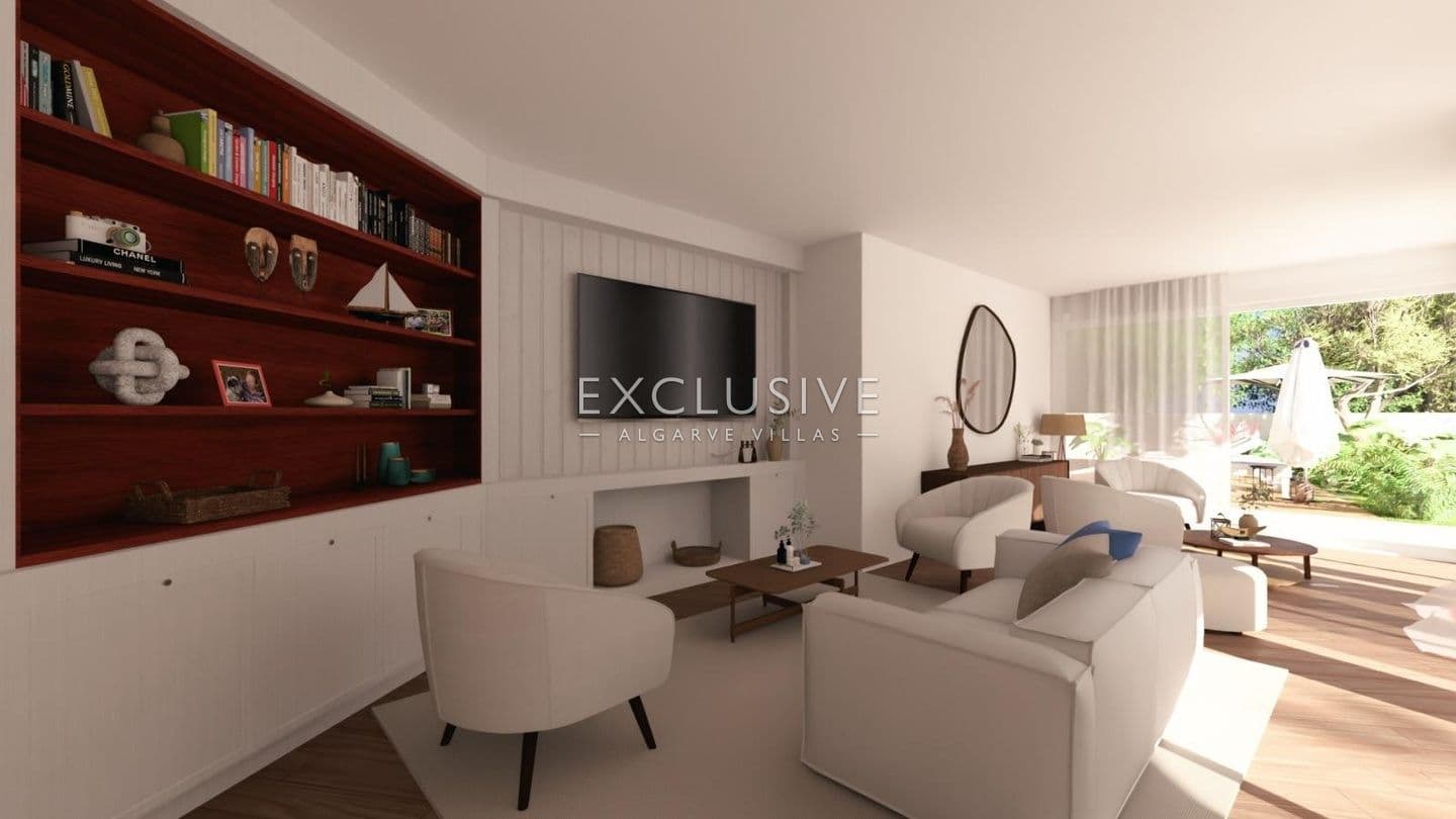 4 Bedroom golf facing villa in Vilamoura, Algarve