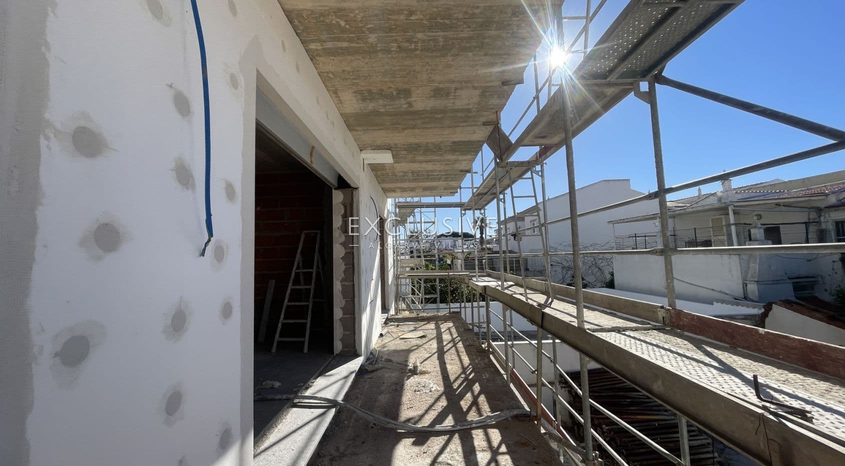 Eine neue 2-Zimmer-Wohnung in Quarteira