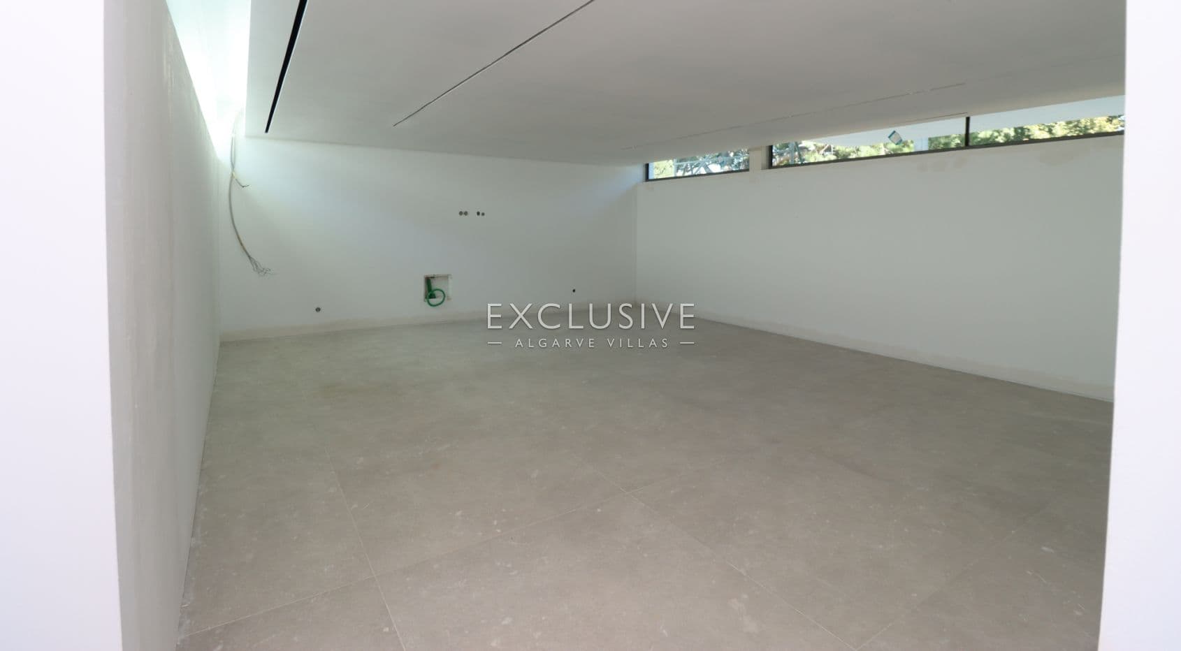 4+1-Villa in Quinta do Lago, nur wenige Gehminuten vom Strand entfernt, Algarve