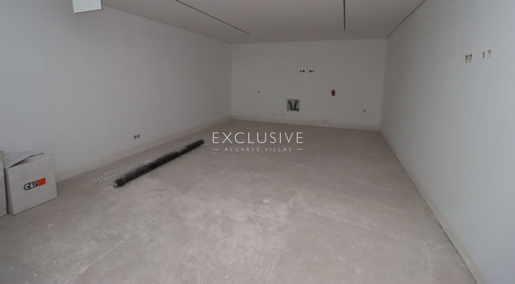 4+1-Villa in Quinta do Lago, nur wenige Gehminuten vom Strand entfernt, Algarve