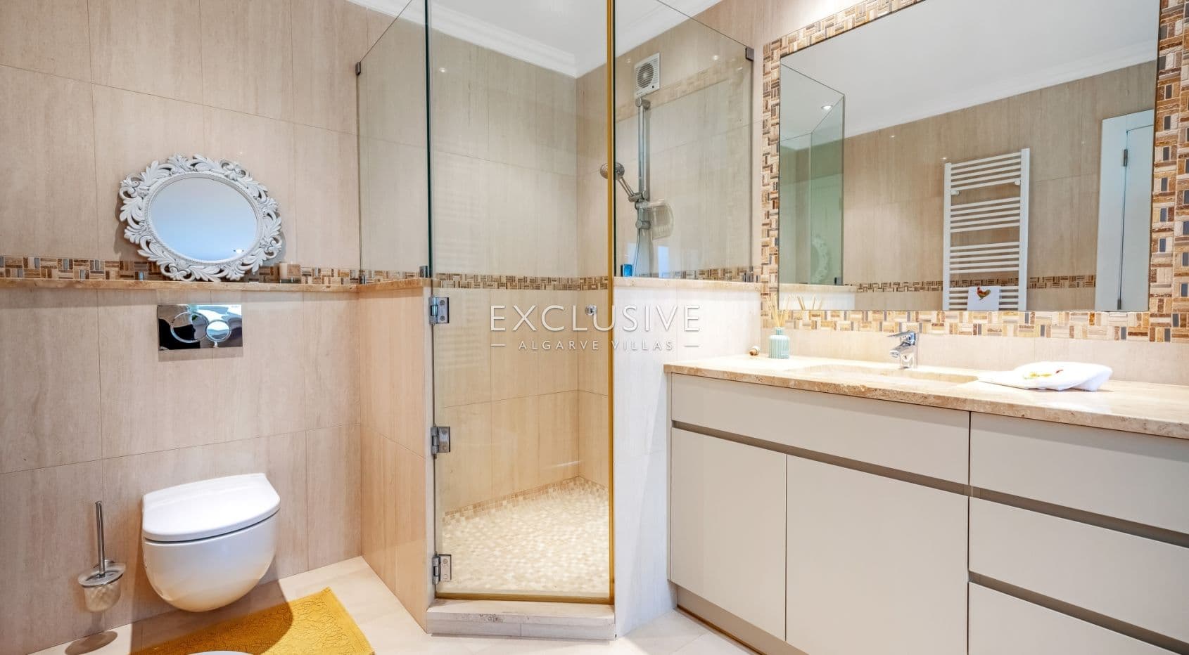 South-Facing 4 Bedroom Villa Santa Barbara de Nexe, Algarve