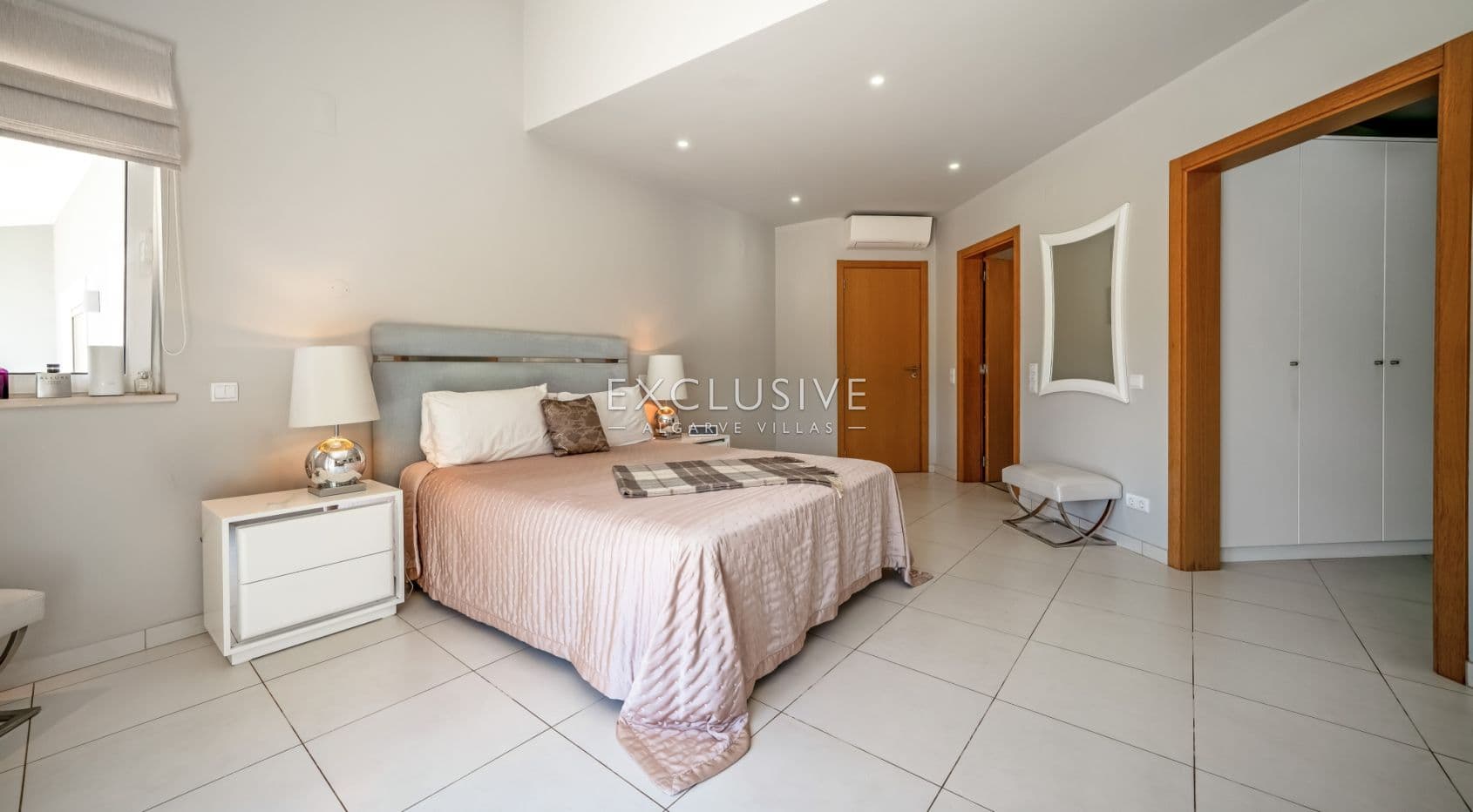 3 bed Villa in beautiful countryside with 1ha plot between Portimao and Monchique, Algarve.