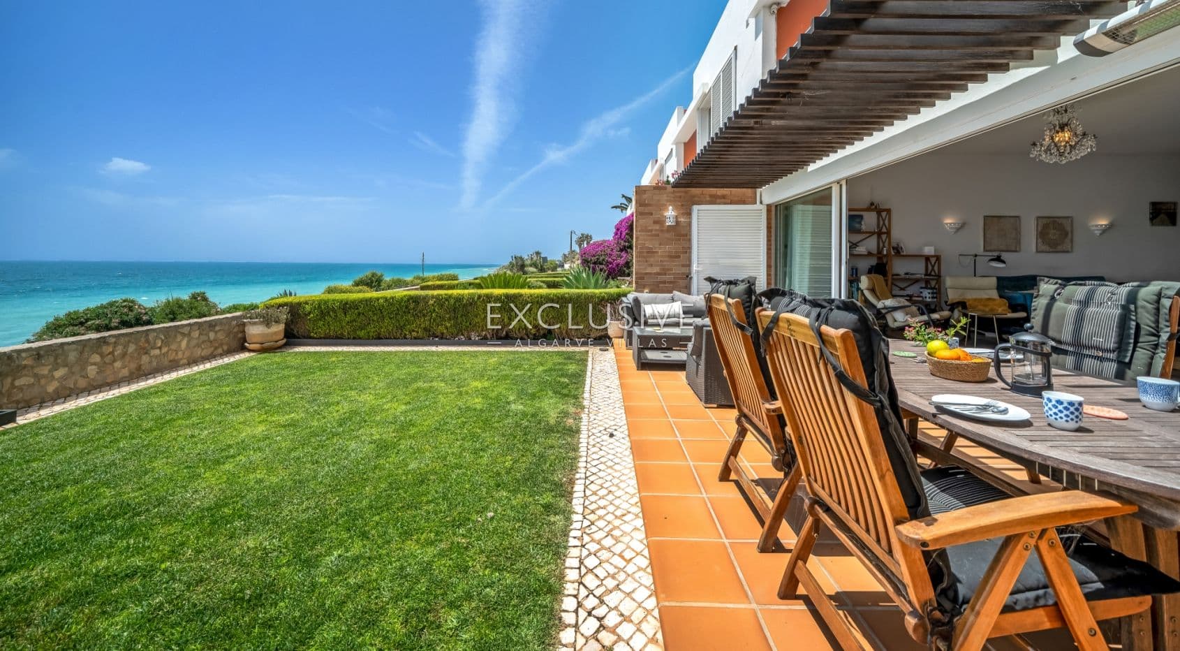Doppelhaushälfte mit Meerblick in Praia da Luz