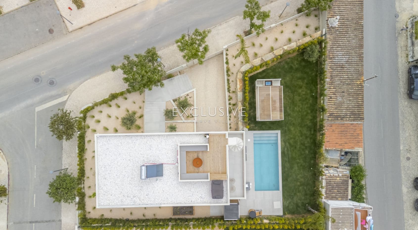 Entdecken Sie eine atemberaubende neue 3-Schlafzimmer-Villa in Santa Bárbara de Nexe, Al